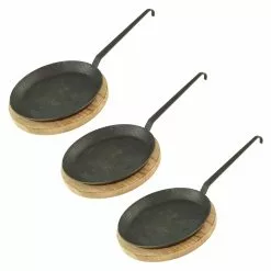 Gvk-eco Schmiedeeiserne Brat- Und Servierpfanne 1 Stück Ø 24 Cm Mit Hakenstiel Inklusive Servierbrett -Bartscher Verkäufe a15d43ec 64b3 4ec8 a633 2e1a97f7e424 4